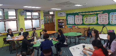 정다운&nbsp;만남&nbsp;1&nbsp;(1,2학년&nbsp;통합학급&nbsp;교사와&nbsp;특수학급&nbsp;교사와의&nbsp;협의회)